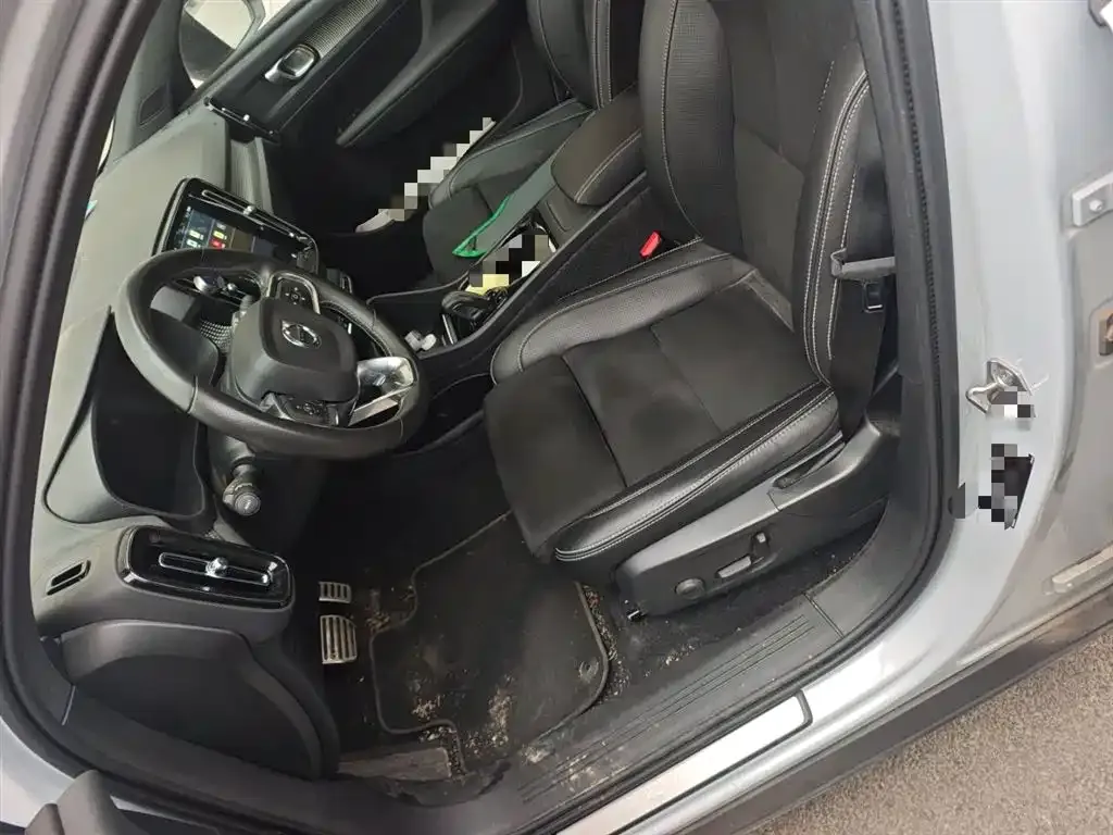 Volvo XC40 NEV 2021 из CN, фото 8
