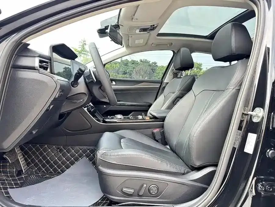 Kia K5 2021 из CN, фото 3