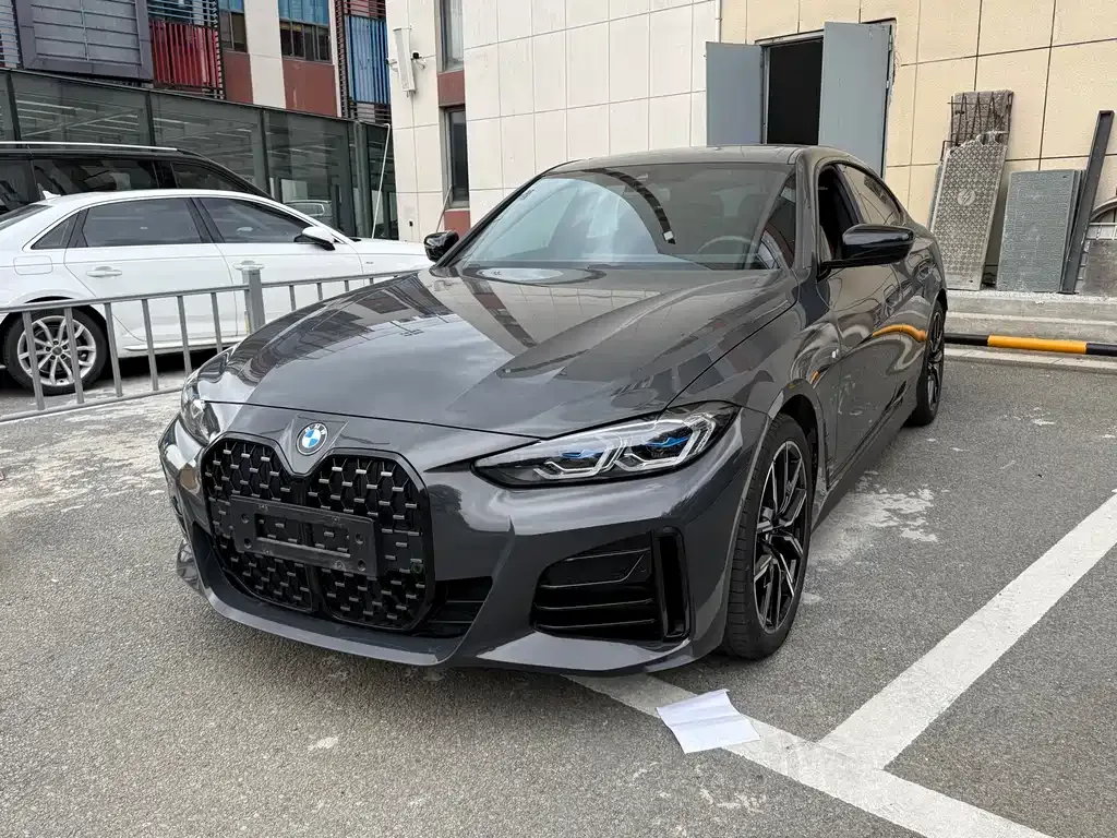 BMW 4 Series 2023 из CN, фото 1
