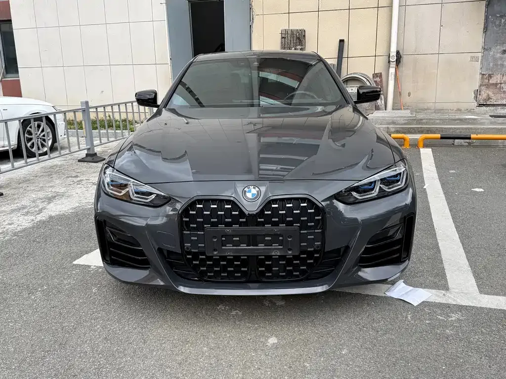 BMW 4 Series 2023 из CN, фото 2