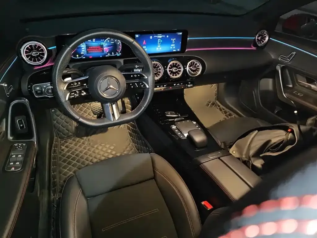 Mercedes-Benz A-Class 2023 из CN, фото 3