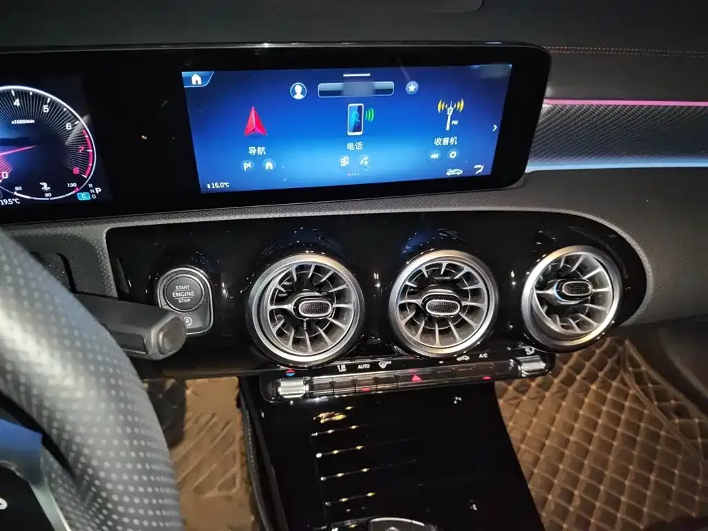Mercedes-Benz A-Class 2023 из CN, фото 6