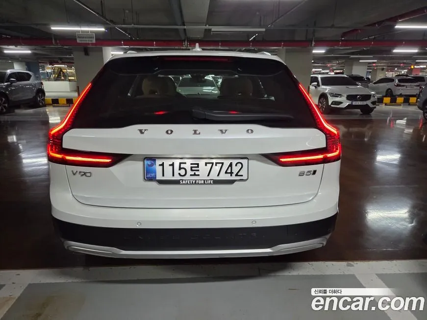 Volvo V90 2025 из KR, фото 5