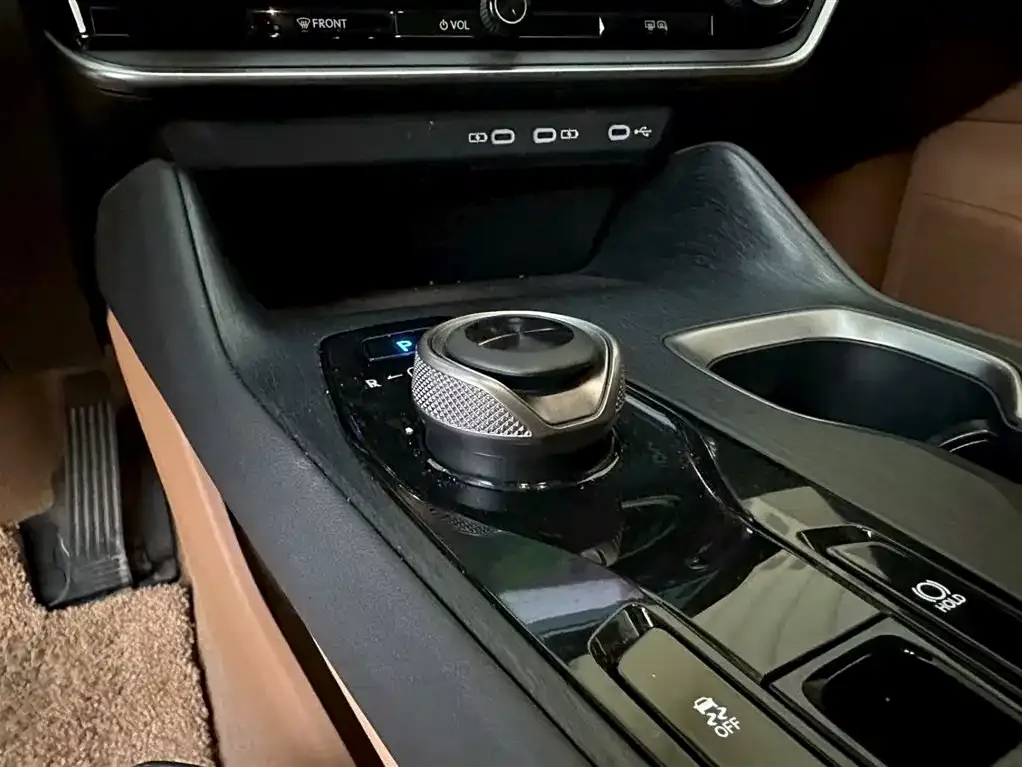 Lexus RZ 2023 из CN, фото 9