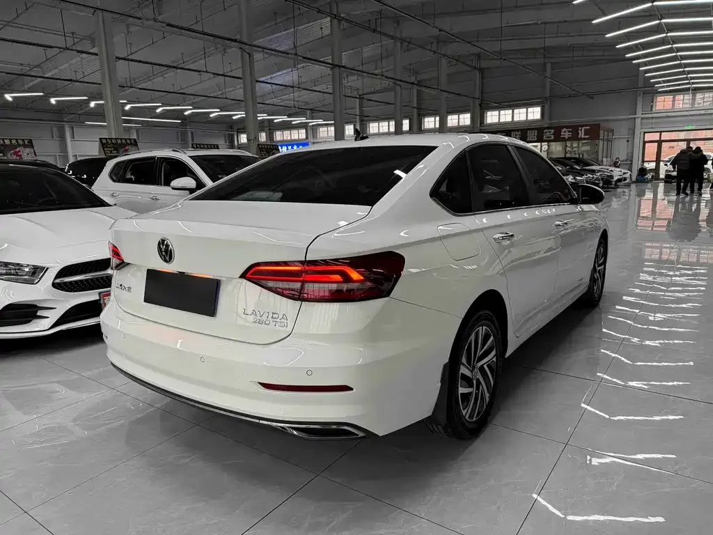 Volkswagen Lavida 2022 из CN, фото 4