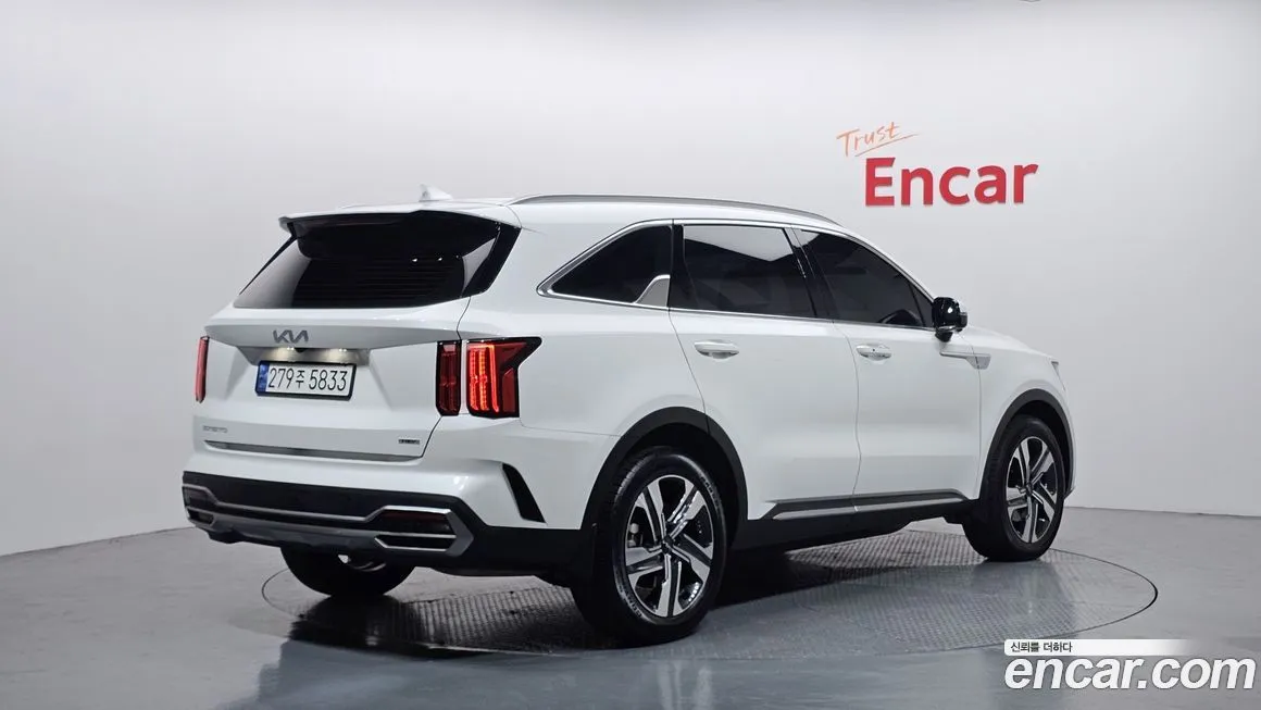 Kia Sorento — фото 2