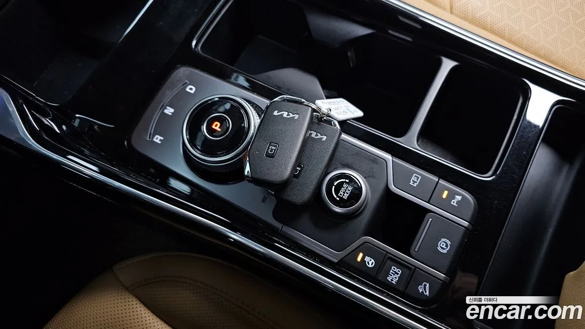 Kia Sorento — фото 9
