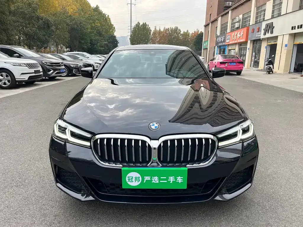BMW 5 Series — фото 2