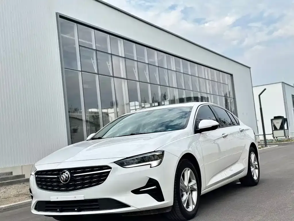 Buick Regal 2022 из CN, фото 1