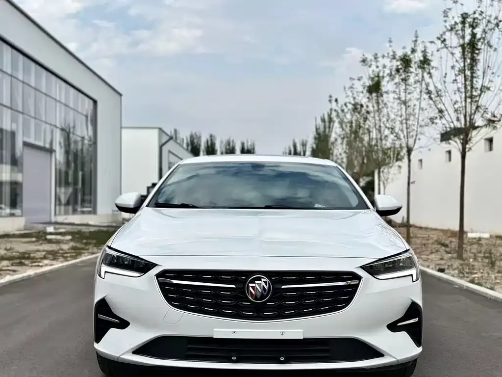 Buick Regal 2022 из CN, фото 2