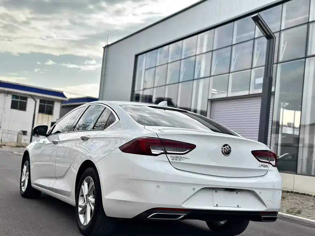 Buick Regal 2022 из CN, фото 9
