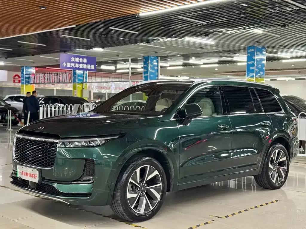Li Auto ONE — фото 1