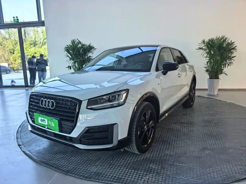 Audi Q2L 2021 из CN, фото 1