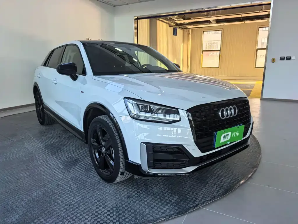 Audi Q2L 2021 из CN, фото 2