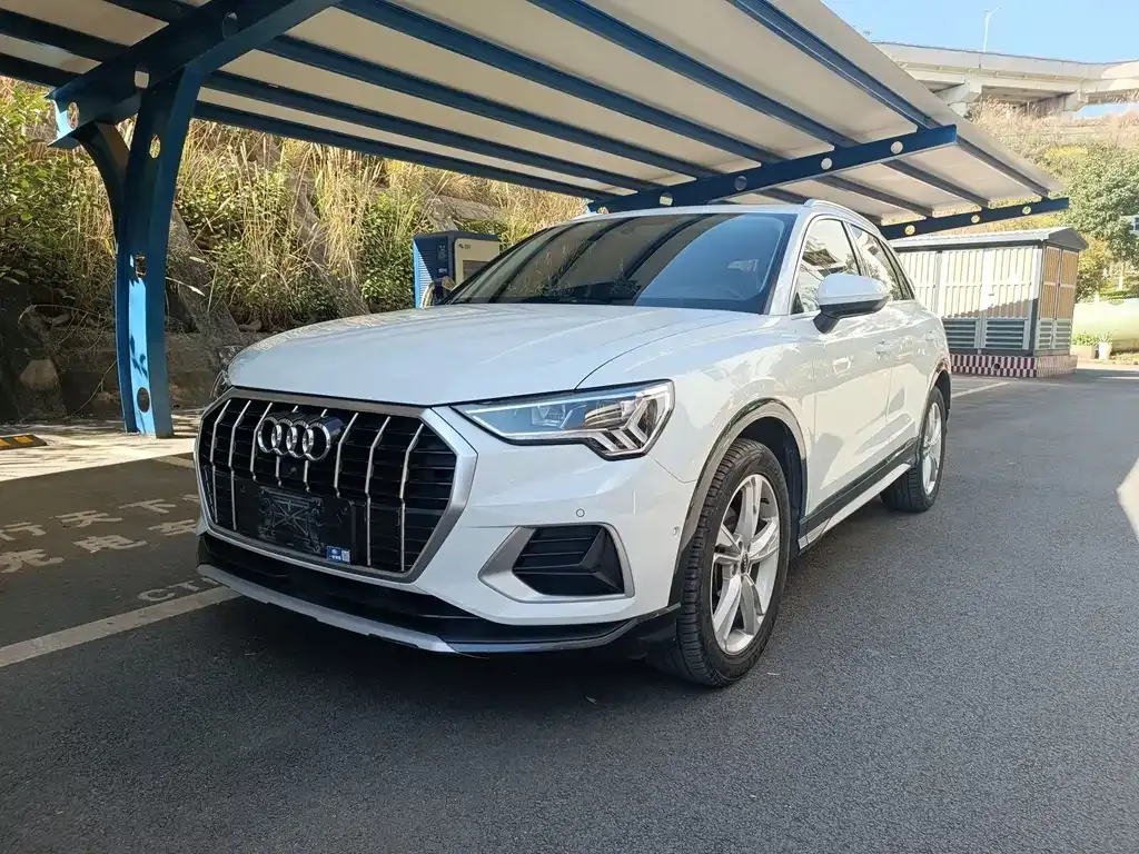 Audi Q3 2021 из CN, фото 1