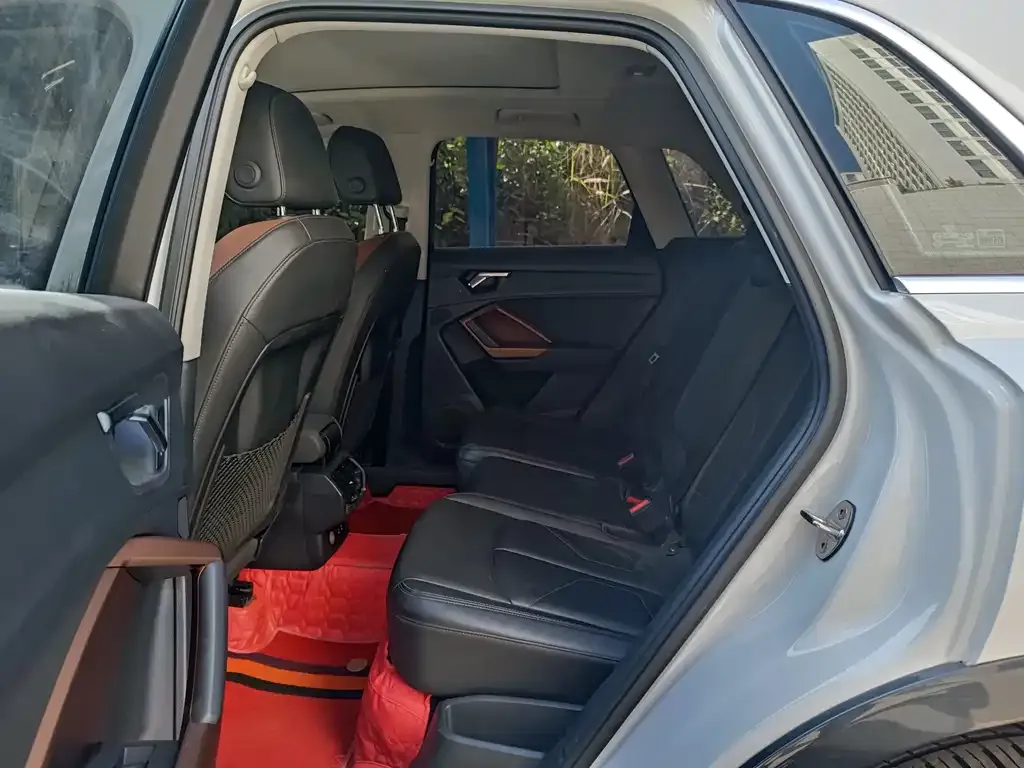 Audi Q3 2021 из CN, фото 5