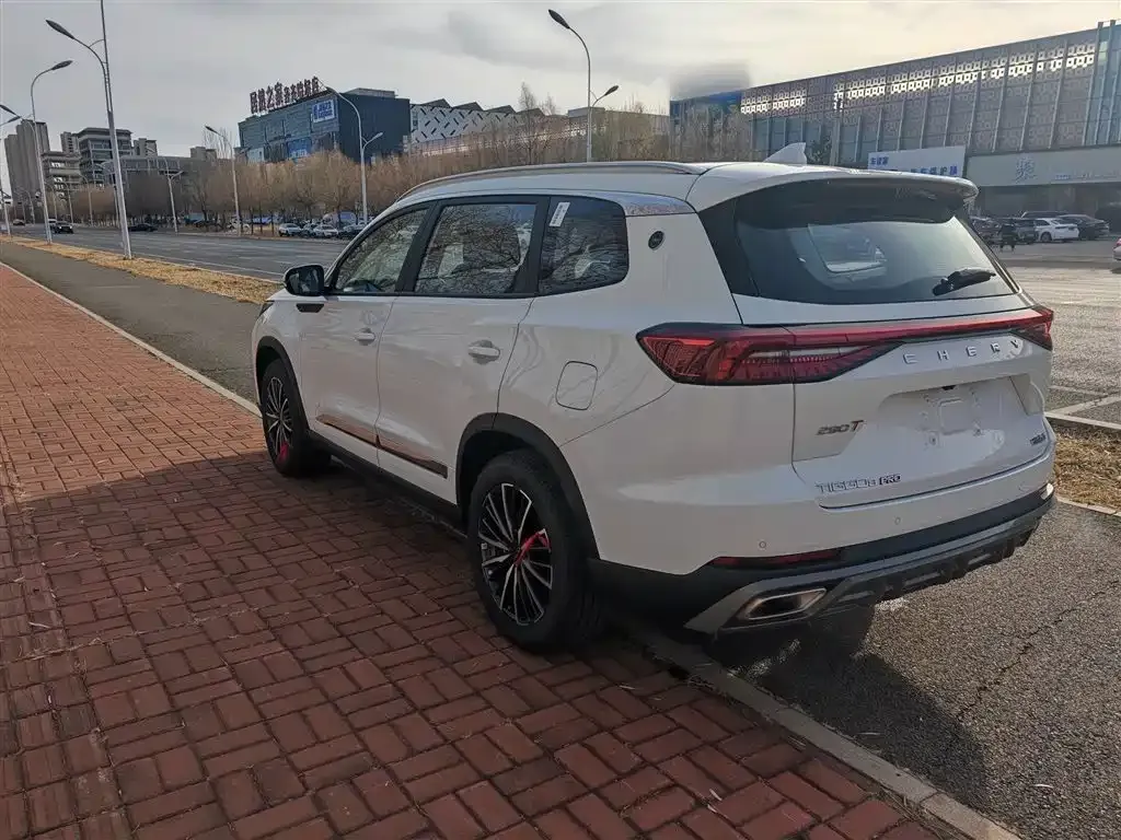 Chery Tiggo 8 PRO — фото 7