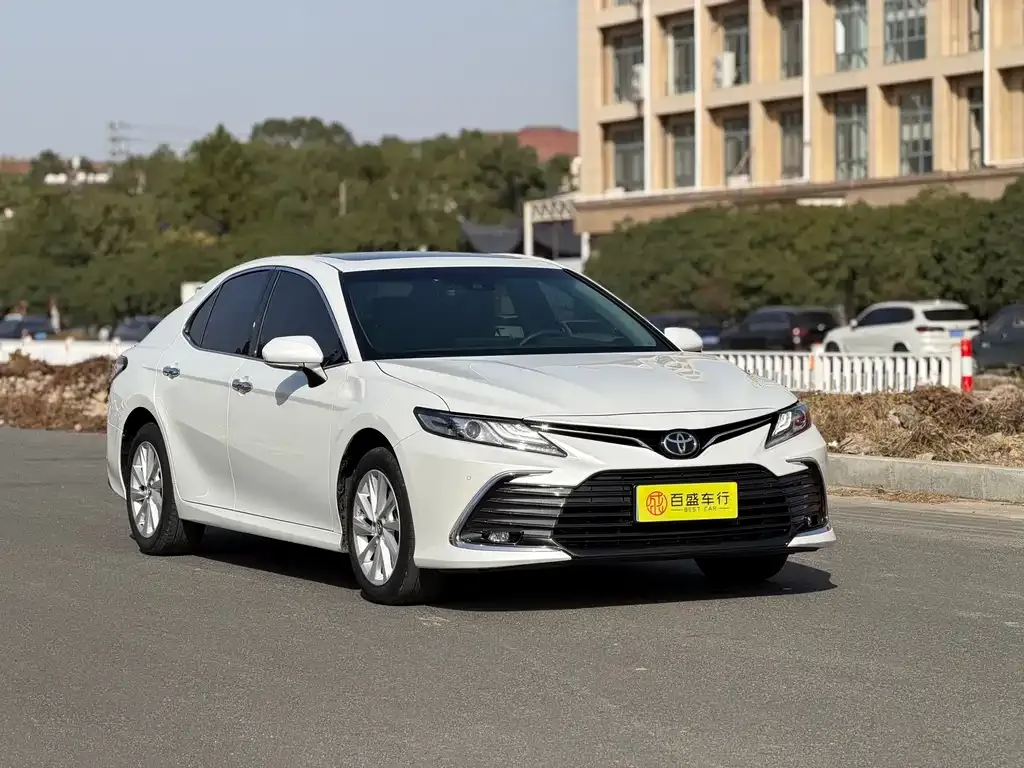Toyota Camry 2022 из CN, фото 3