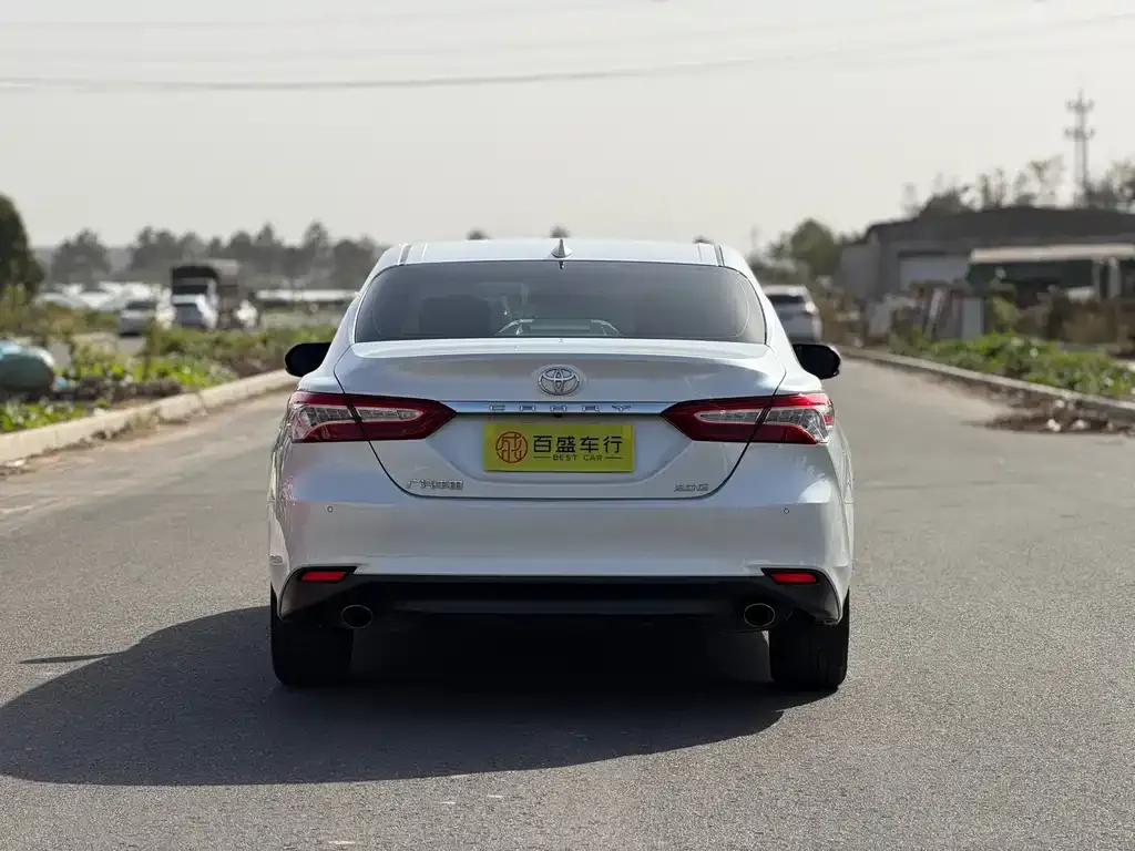 Toyota Camry 2022 из CN, фото 4