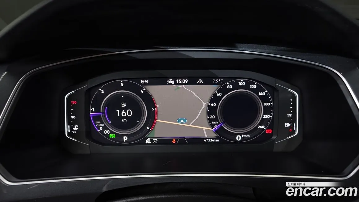 Volkswagen Tiguan — фото 8