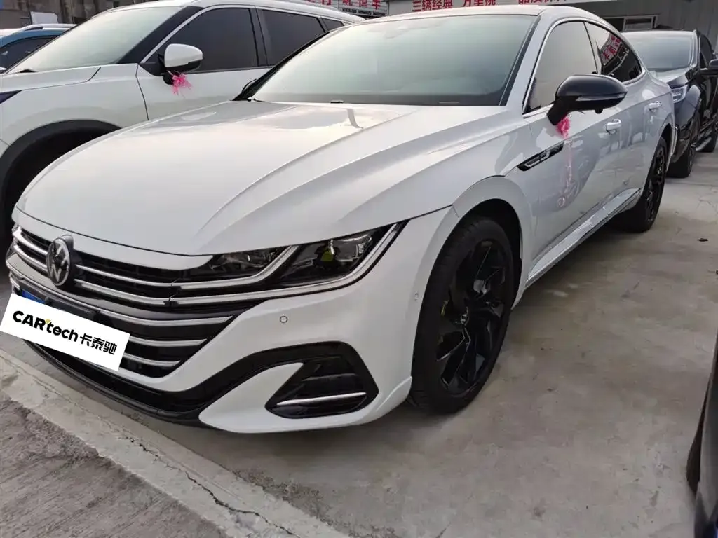 Volkswagen CC 2024 из CN, фото 1
