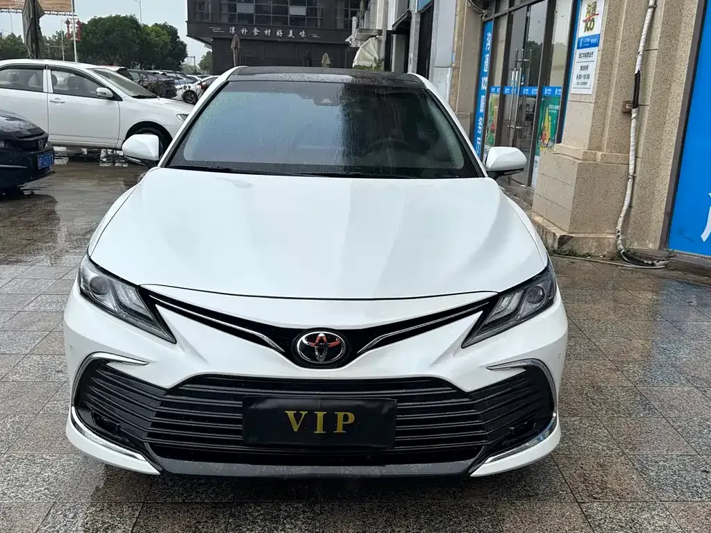 Toyota Camry 2022 из CN, фото 1