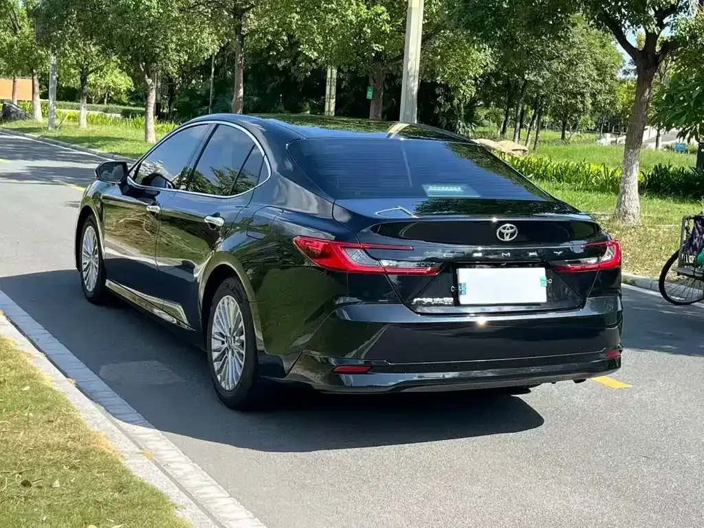 Toyota Camry 2025 из CN, фото 7