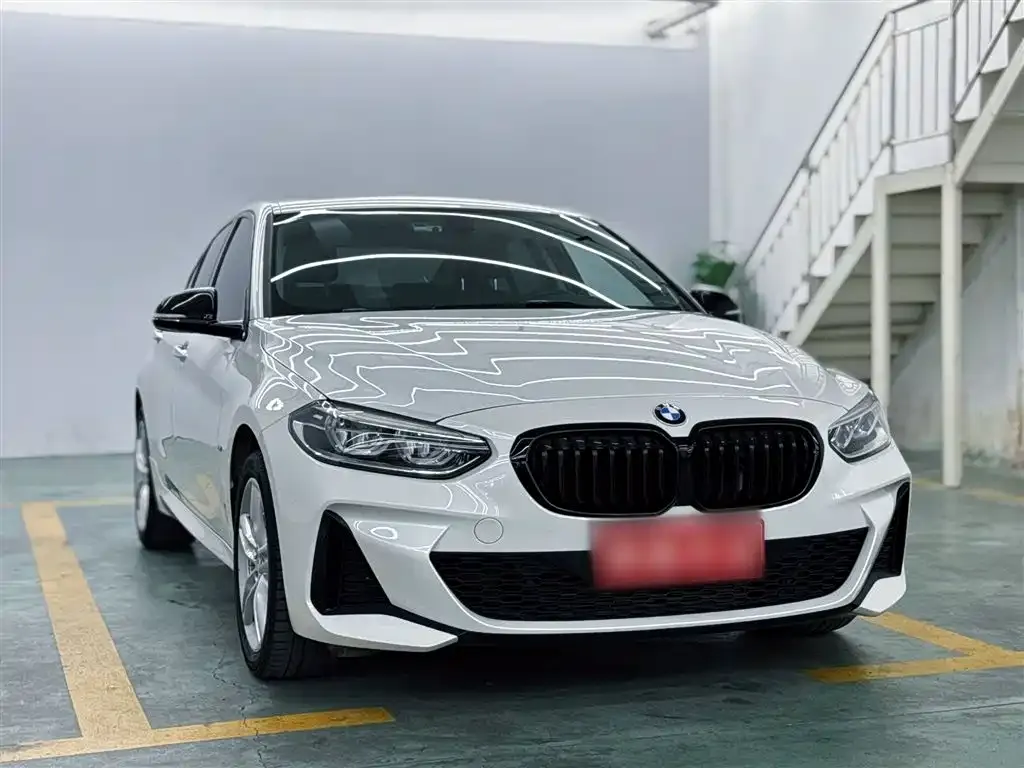 BMW 1 Series 2021 из CN, фото 6