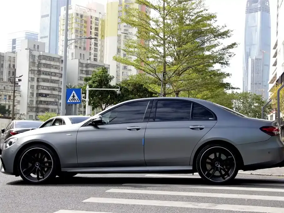 Mercedes-Benz E-Class AMG — фото 3