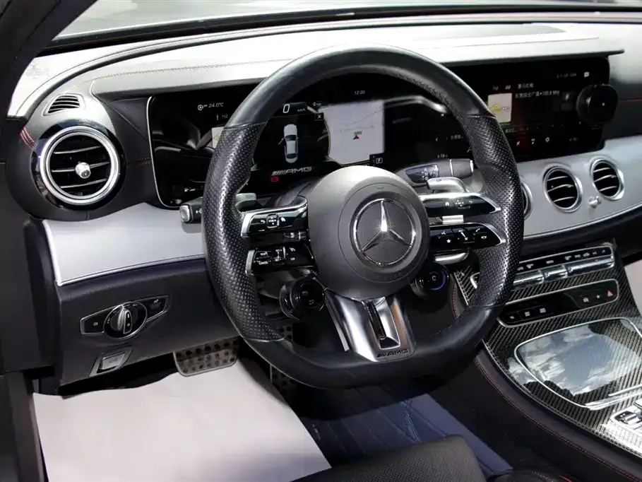 Mercedes-Benz E-Class AMG — фото 9