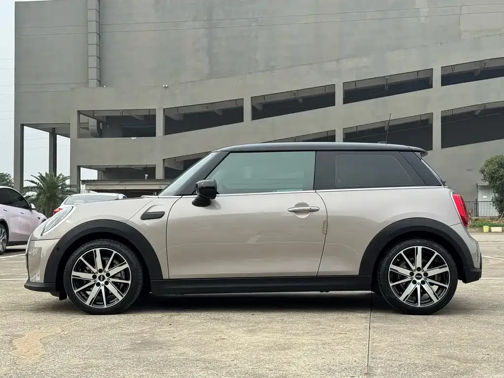 MINI Cooper (3-door) 2021 из CN, фото 4