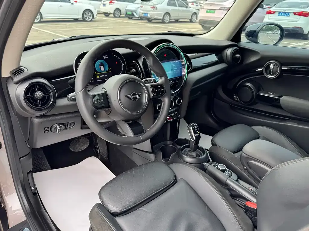 MINI Cooper (3-door) 2021 из CN, фото 8