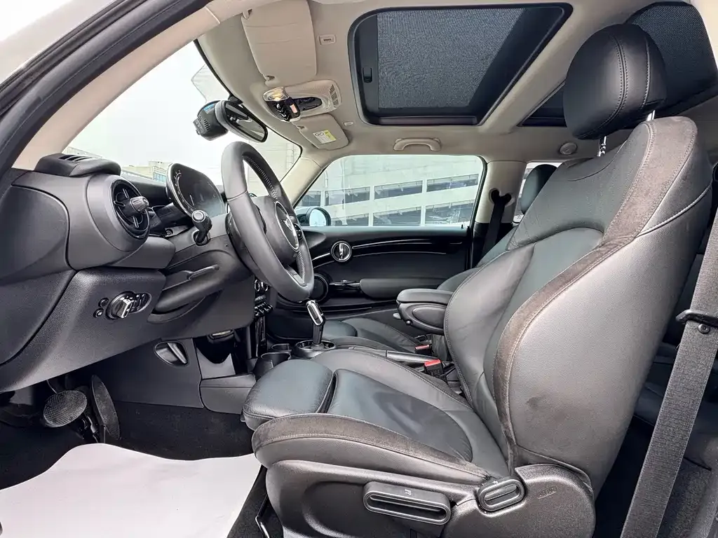 MINI Cooper (3-door) 2021 из CN, фото 9