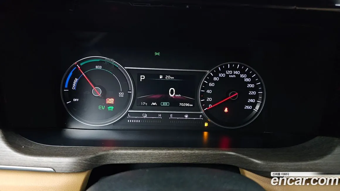 Kia Sorento — фото 8