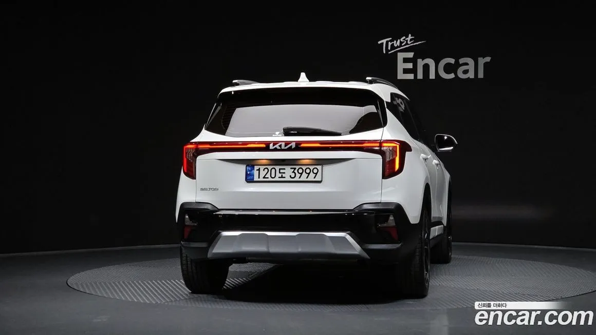 Kia Seltos 2023 из KR, фото 4