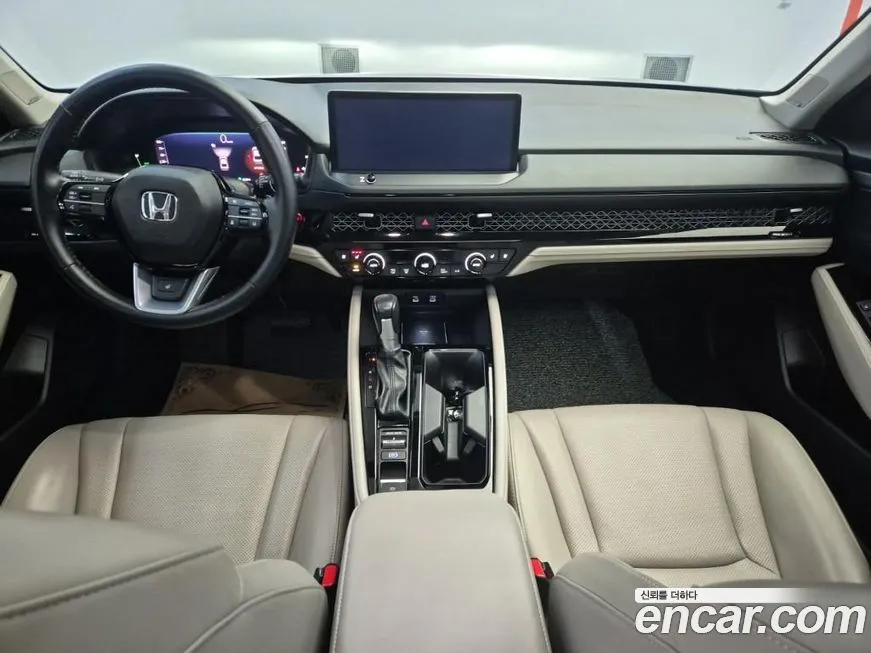 Honda Accord — фото 6