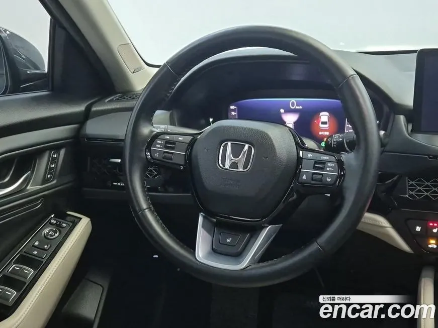 Honda Accord — фото 9