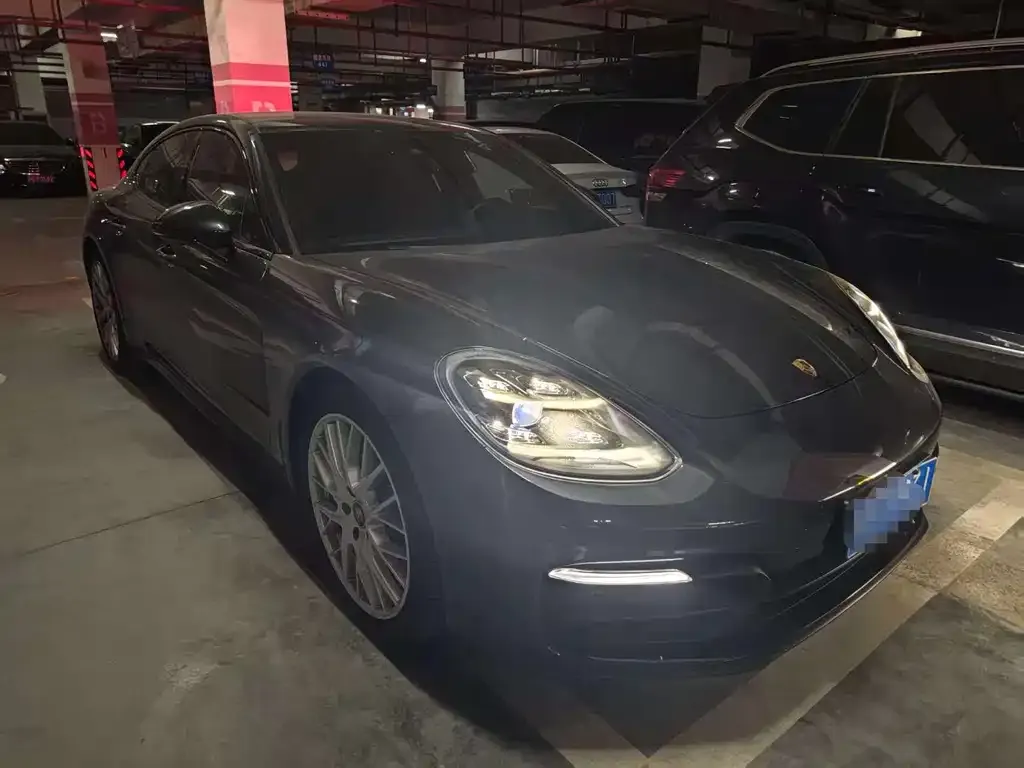 Porsche Panamera 2023 из CN, фото 2