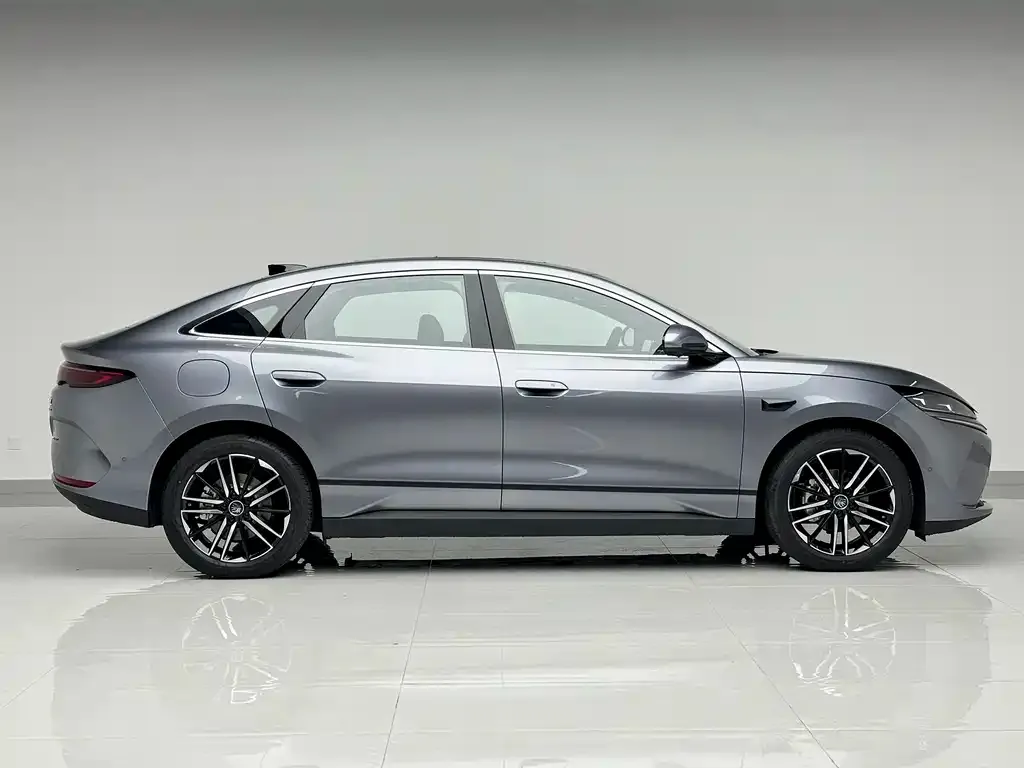 BYD Qin L 2025 из CN, фото 4
