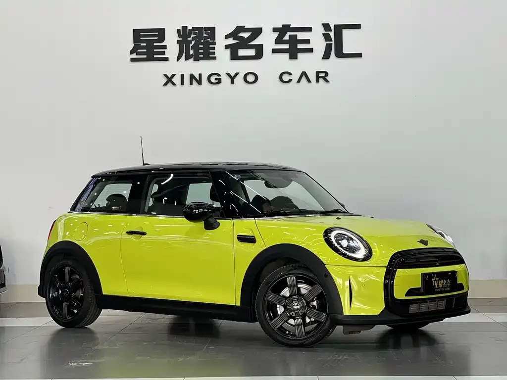 MINI Cooper (3-door) 2022 из CN, фото 2