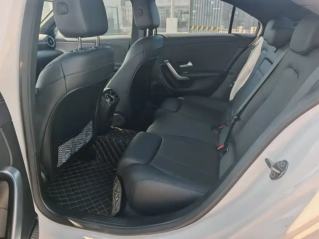 Mercedes-Benz A-Class 2021 из CN, фото 8