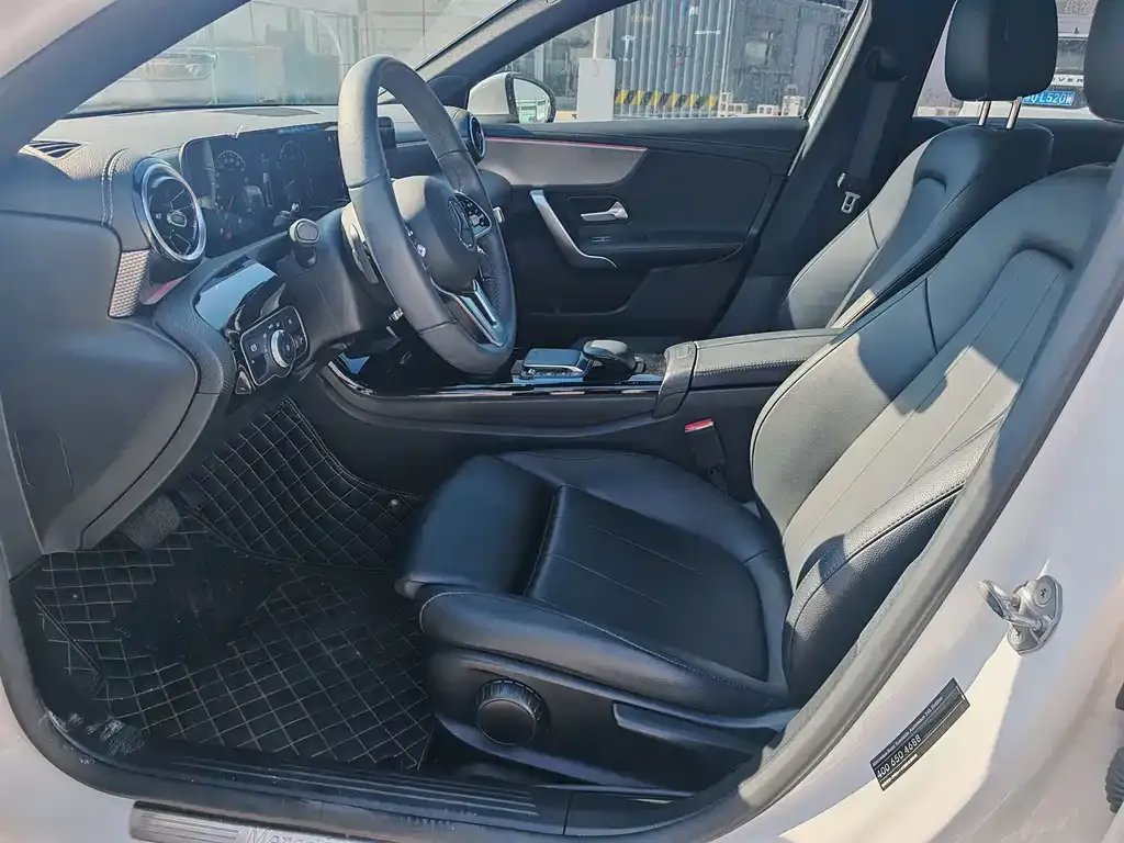 Mercedes-Benz A-Class 2021 из CN, фото 9