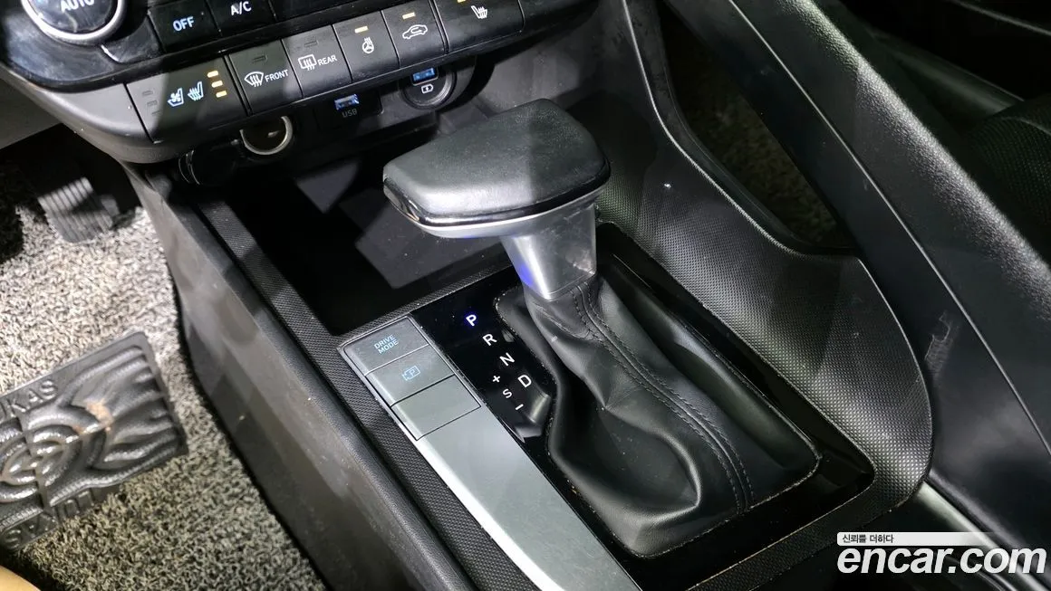 Hyundai AVANTE — фото 9