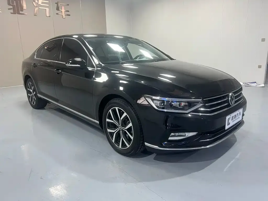 Volkswagen Magotan 2021 из CN, фото 3