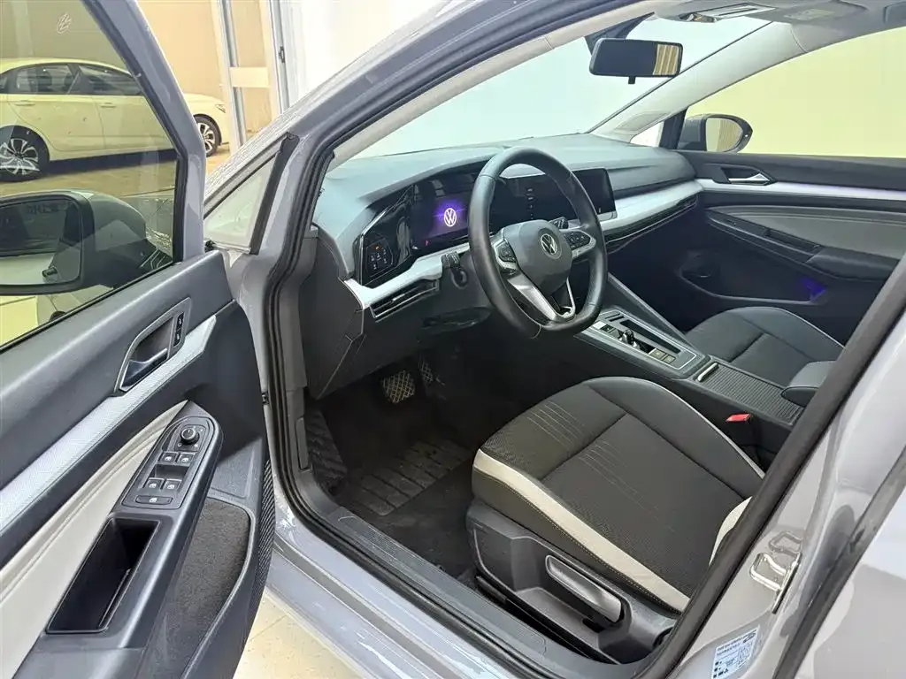 Volkswagen Golf 2021 из CN, фото 10