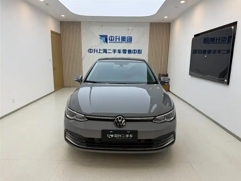 Volkswagen Golf 2021 из CN, фото 2