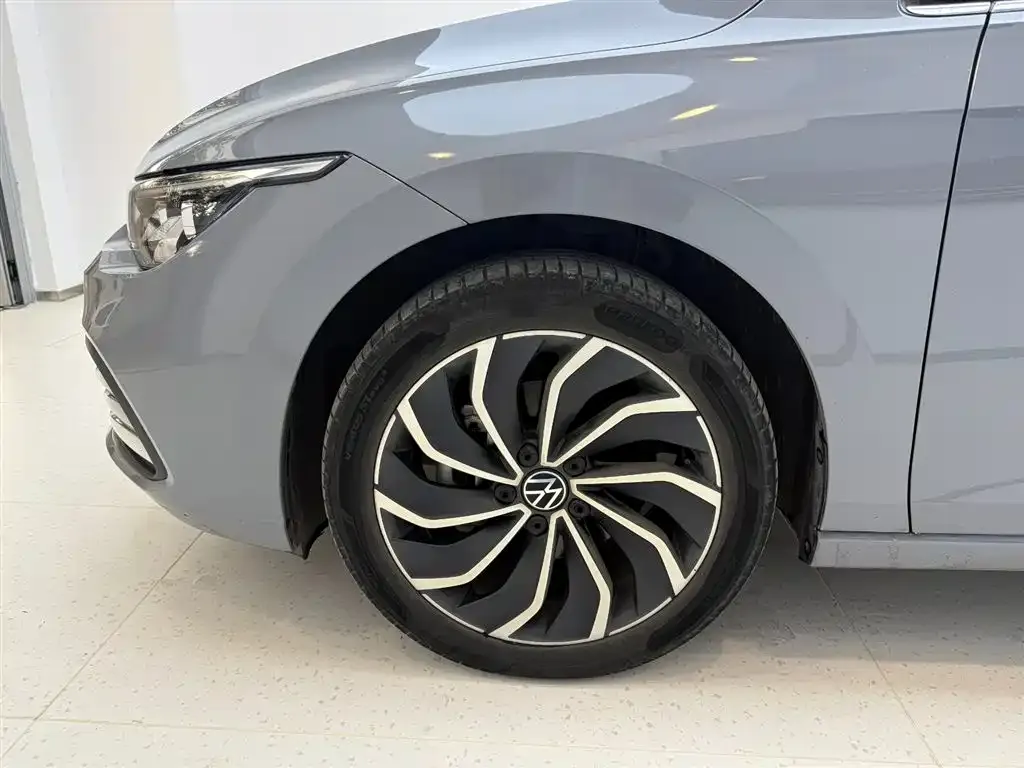 Volkswagen Golf 2021 из CN, фото 9