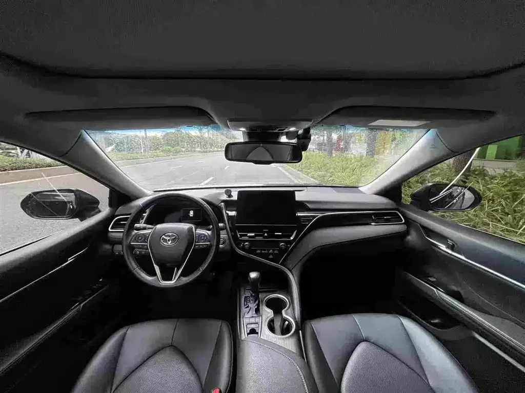Toyota Camry 2021 из CN, фото 7