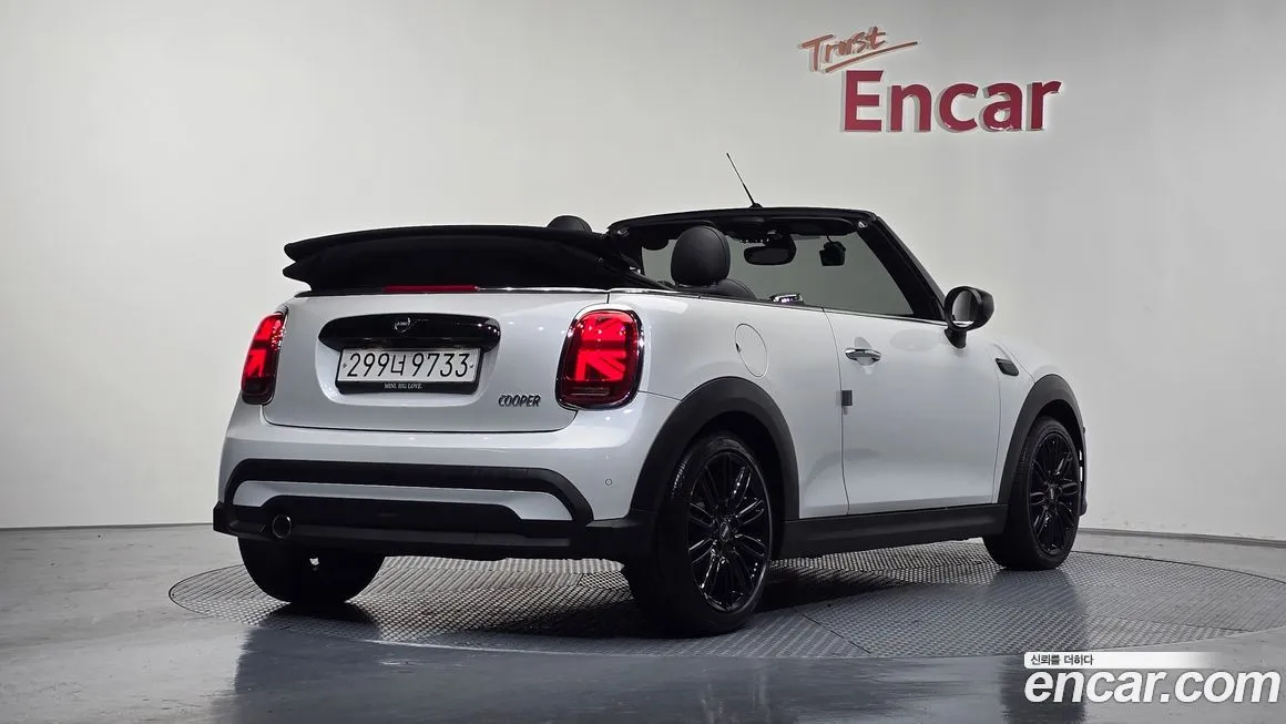 Mini Cooper Convertible — фото 2