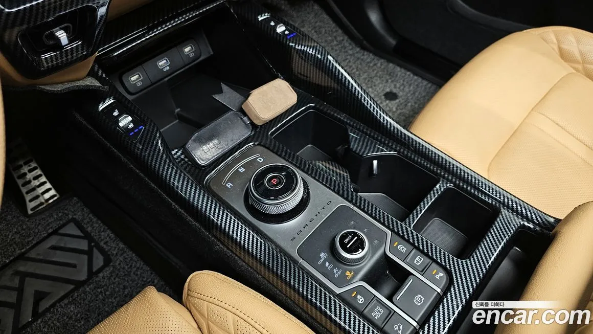 Kia Sorento — фото 9